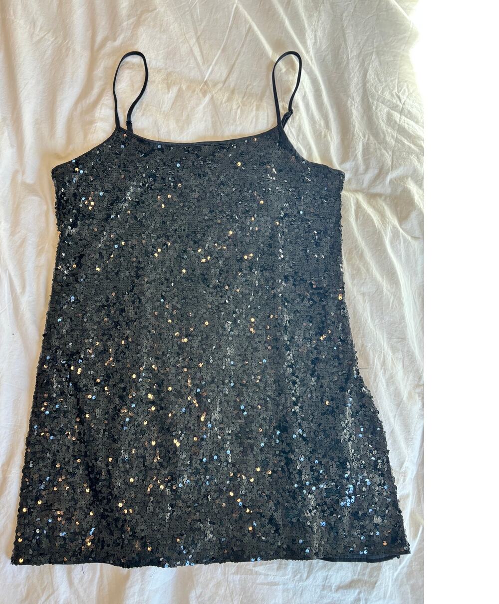 H&M Divided Black Dress